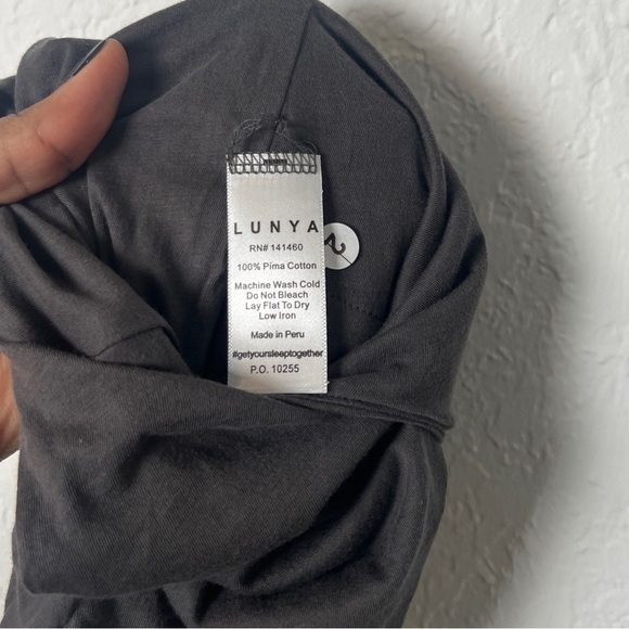 Lunya Organic Pima Mini Romper 4T - Picture 9 of 9